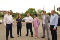 Заместитель Министра здравоохранения РФ Андрей Плутницкий в сопровождении Министра здравоохранения РА Эдуарда Бутба и главы администрации Очамчырского района Алхаса Кация посетил Очамчырскую центральную районную больницу.